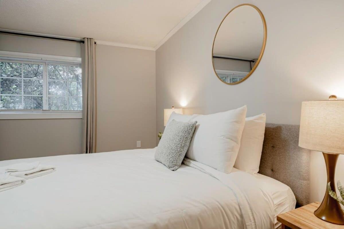 Mins To Usc Hospital Zoo Columbia Duet-Unit A Villa เวสต์โคลัมเบีย ภายนอก รูปภาพ
